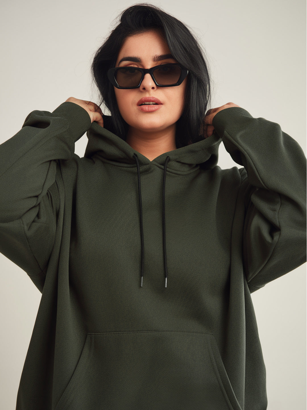 || MILITARY GREEN ||