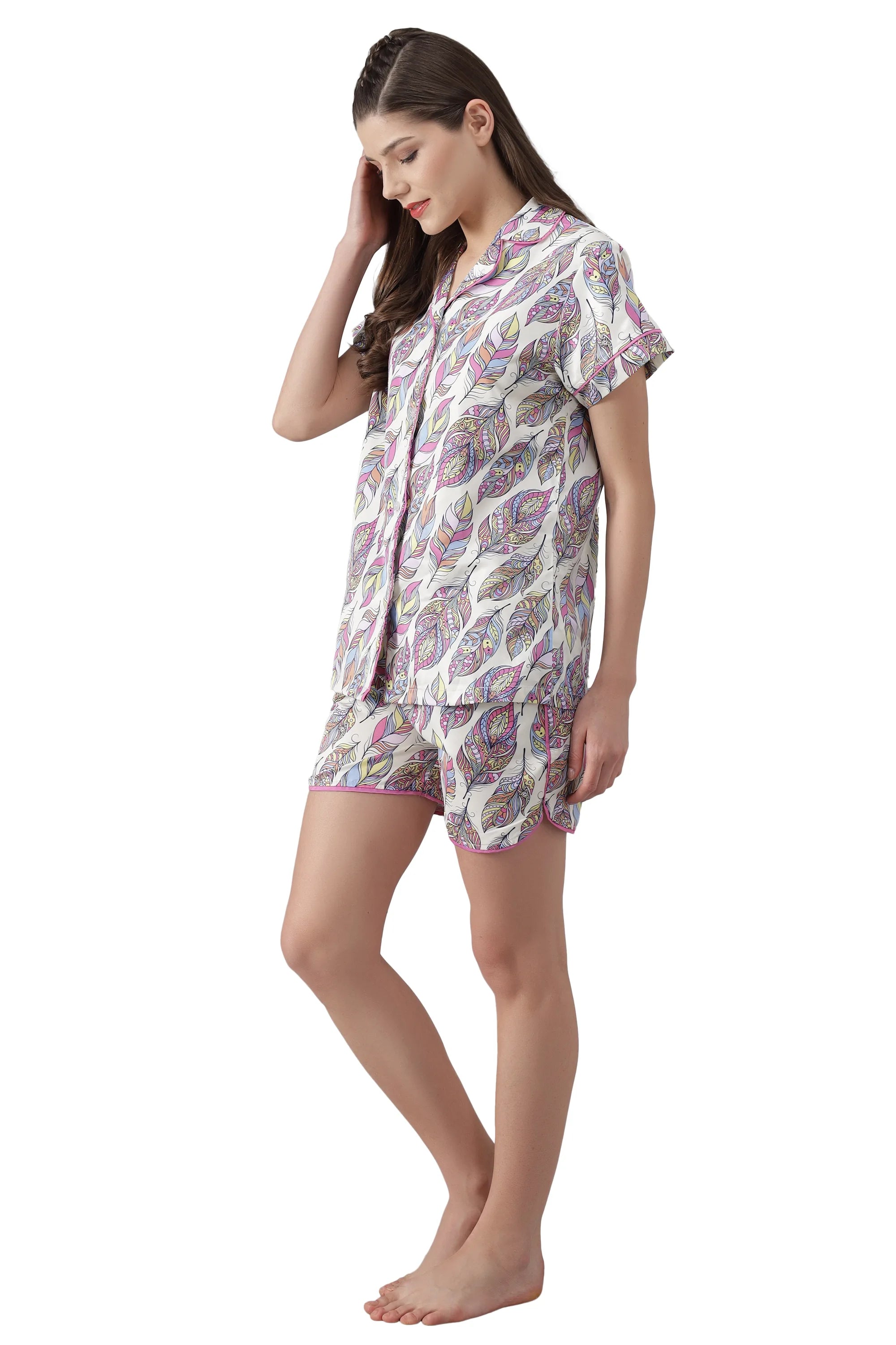 Feathers All Over Printed Short Set