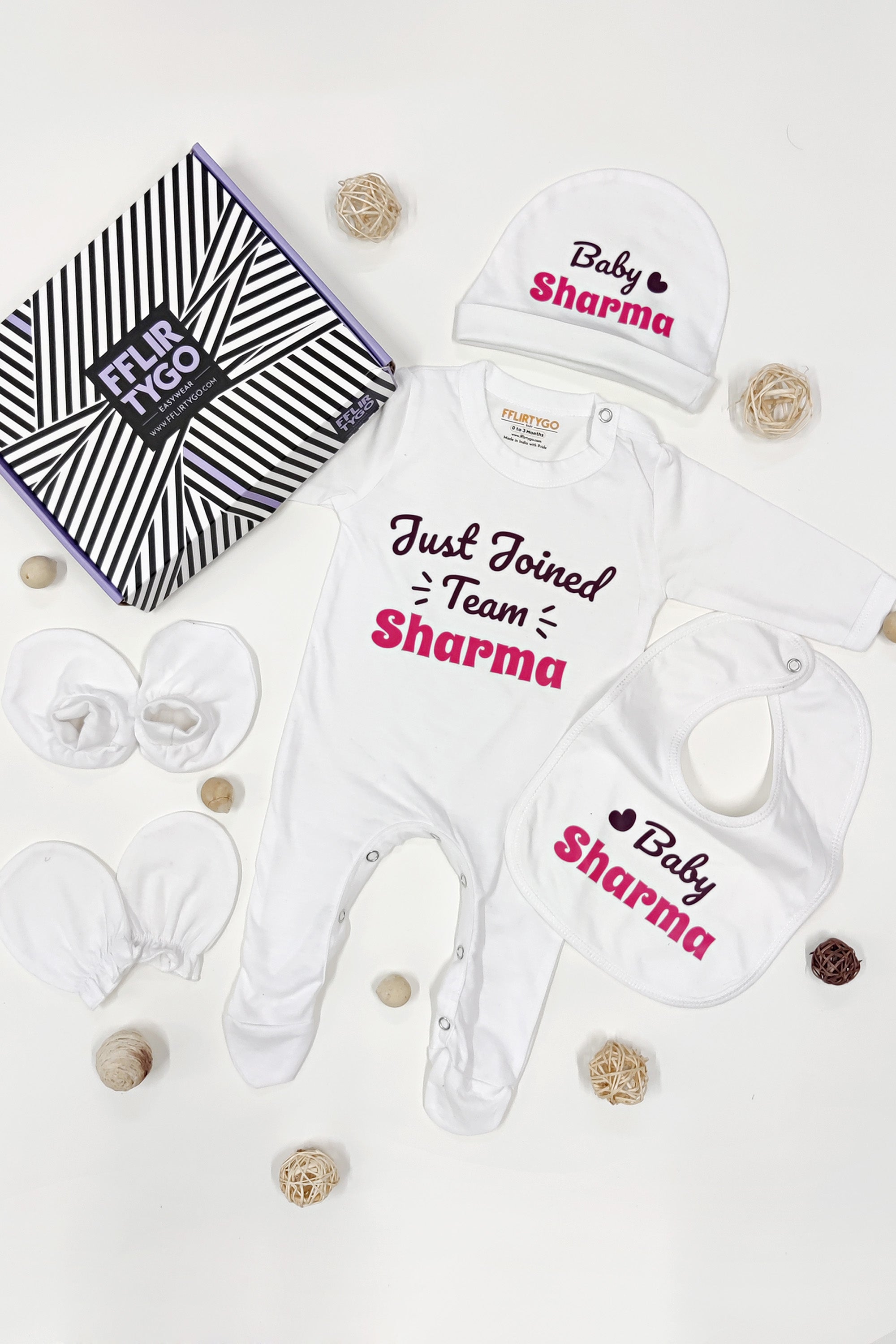 Share 261+ newborn baby gift set super hot