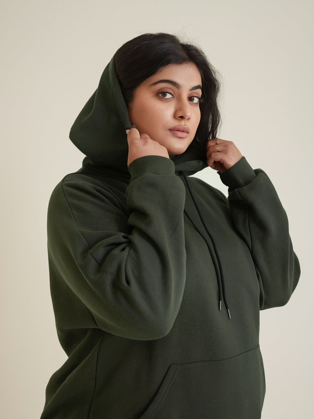 || MILITARY GREEN ||