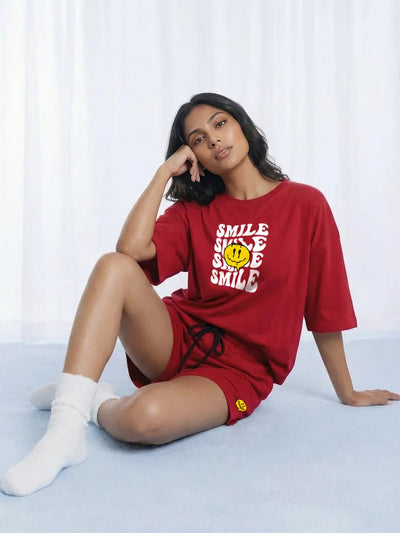 Smile Cotton Women's T Shirt and Shorts Combo Set in Red Color