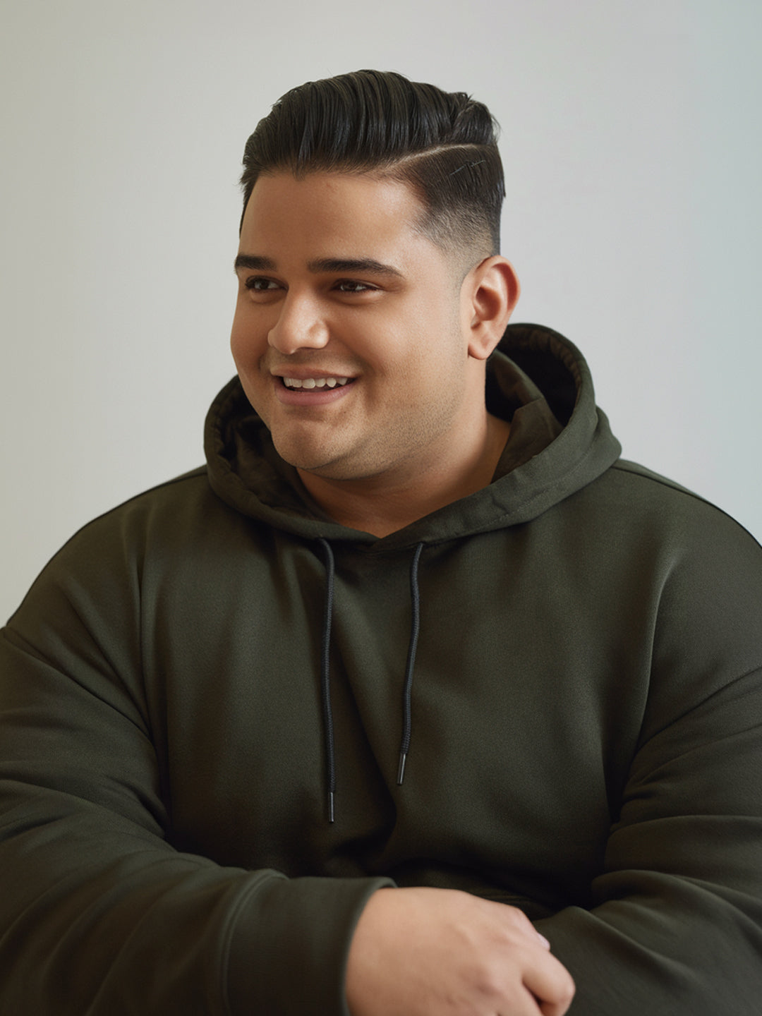 || MILITARY GREEN ||