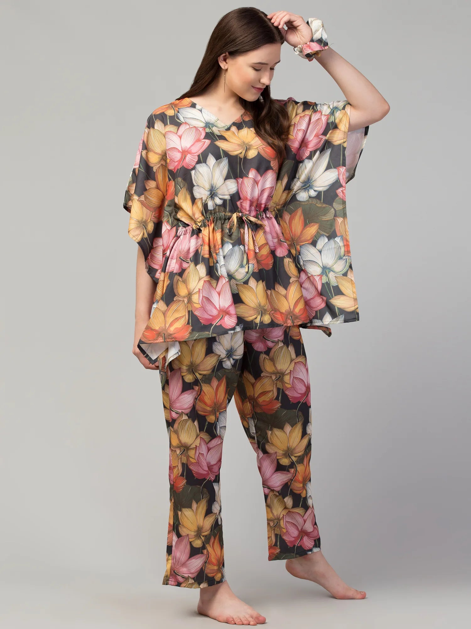 Noir Garden Kaftan Set
