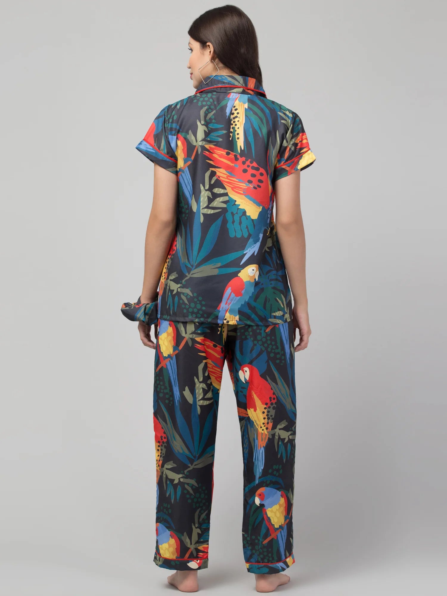 Parrot in Jungle Set